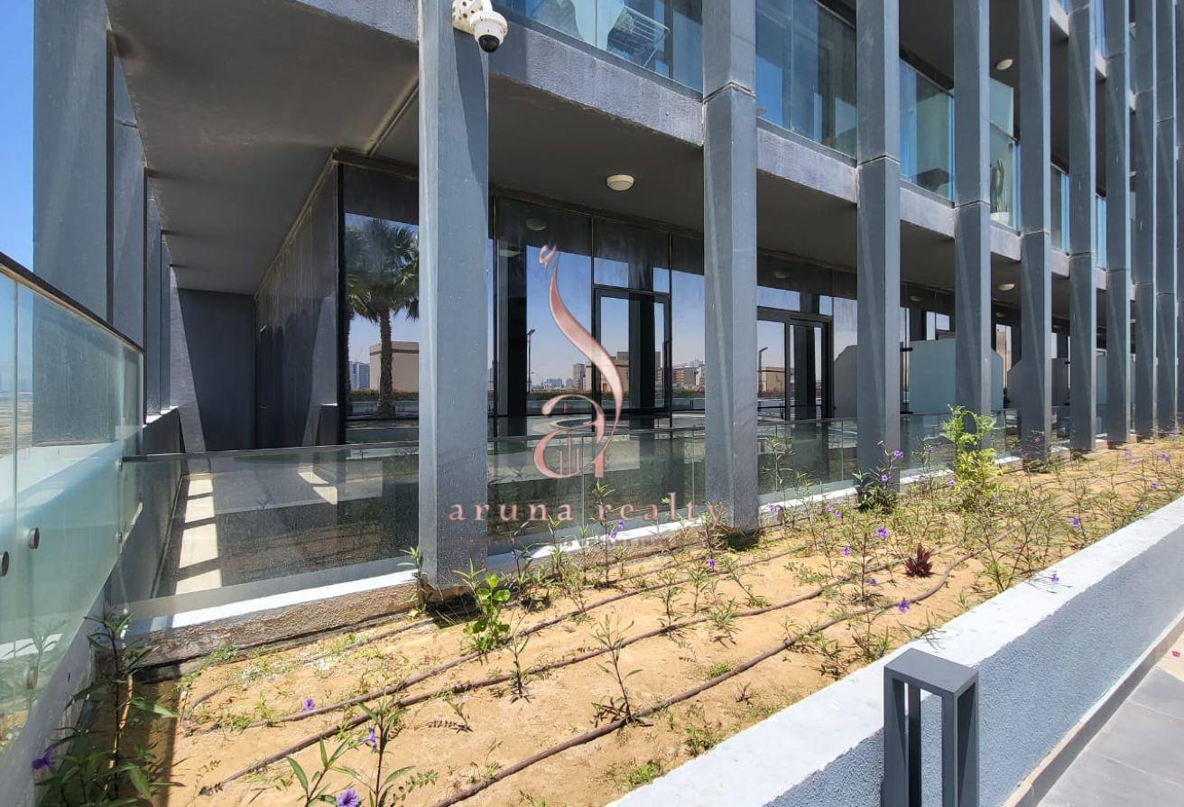 Elegant 1BR | Pool View | Bloom Towers, JVC photo 15