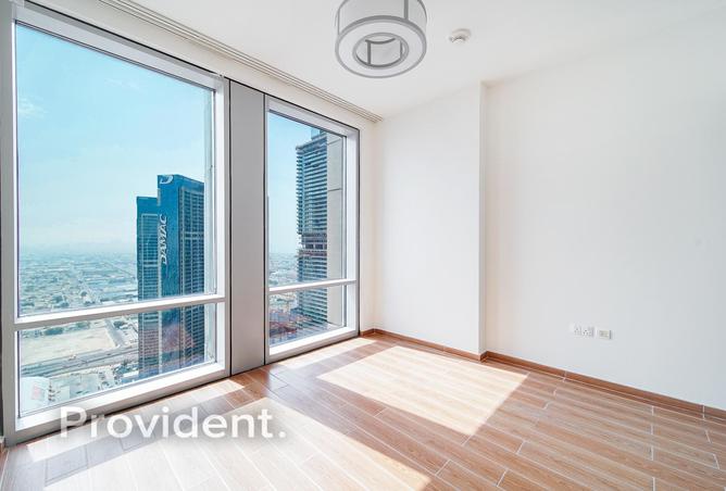83668701 - Property Image 3