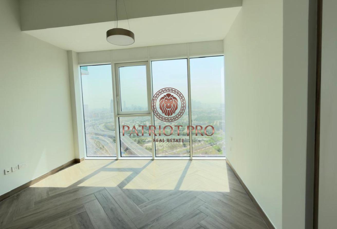 3BR + Maid Room | Closed Kitchen | Near Metro