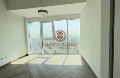 Apartment - 3 Bedrooms - 4 Bathrooms for rent in 1 Residences - 1 - 1 Residences - Al Kifaf - Bur Dubai - Dubai