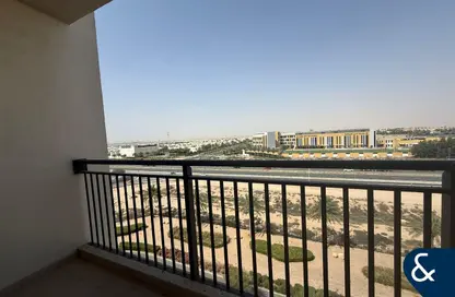 Apartment - 2 Bedrooms - 2 Bathrooms for rent in Hayat Boulevard 2A - Hayat Boulevard 2 - Hayat Boulevard - Town Square - Dubai
