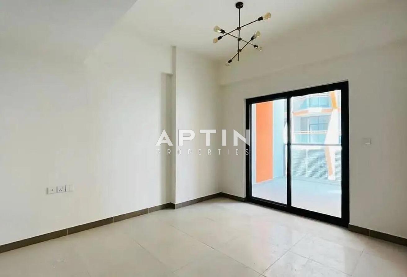 Bright 2 Bedroom in Binghatti Point, DSO | Balcony photo 15