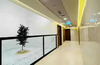 Apartment - 2 Bedrooms - 3 Bathrooms for rent in Binghatti Point - Dubai Silicon Oasis - Dubai