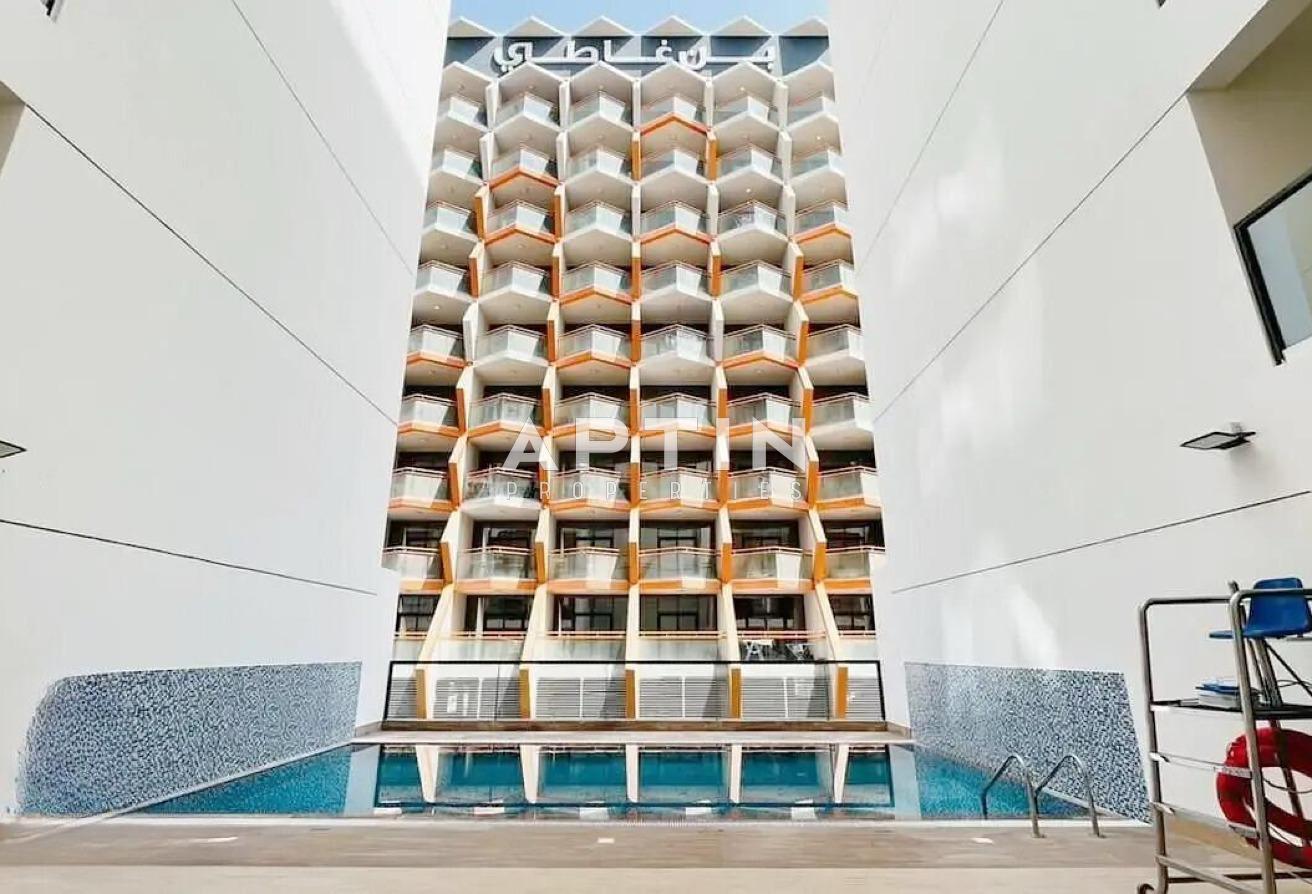 Bright 2 Bedroom in Binghatti Point, DSO | Balcony photo 7