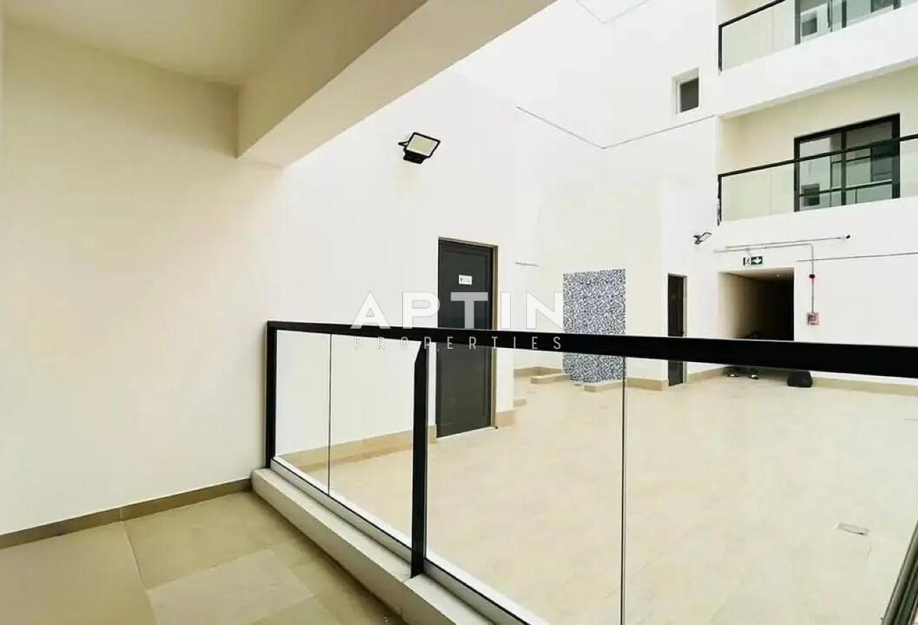 Bright 2 Bedroom in Binghatti Point, DSO | Balcony photo 13