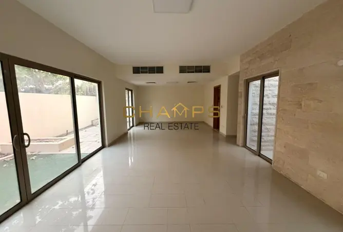 156938728 - Property Image 2
