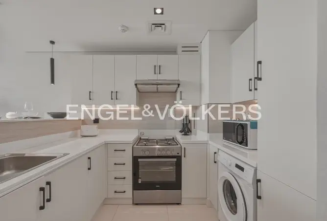 166077374 - Property Image 3