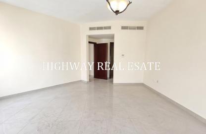 Apartment - 2 Bedrooms - 2 Bathrooms for rent in Muwaileh 3 Building - Muwaileh - Sharjah