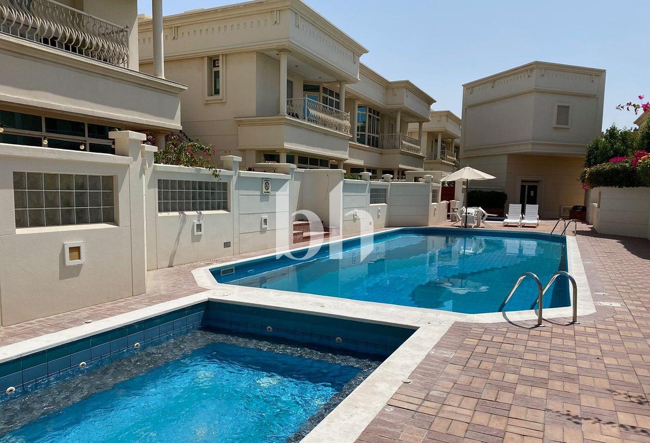 4BR Villa | Private Garden | Maids Room photo 9