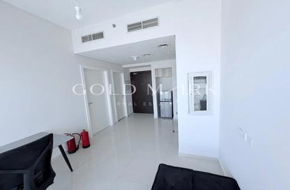 Apartment - 1 - 1 for rent in Golf Vita A - Golf Vita - Damac Hills - Dubai