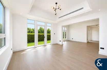 Villa - 4 Bedrooms - 5 Bathrooms for rent in Entertainment Foyer - European Clusters - Jumeirah Islands - Dubai