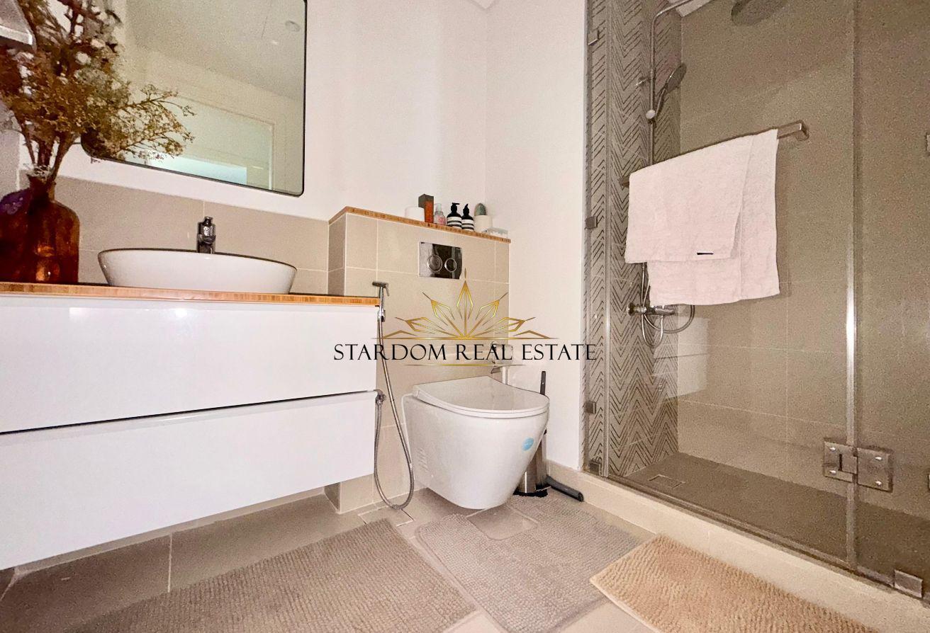 FURNISHED 1 BEDROOM | PRIME LOCATION | VACANT NOW photo 9