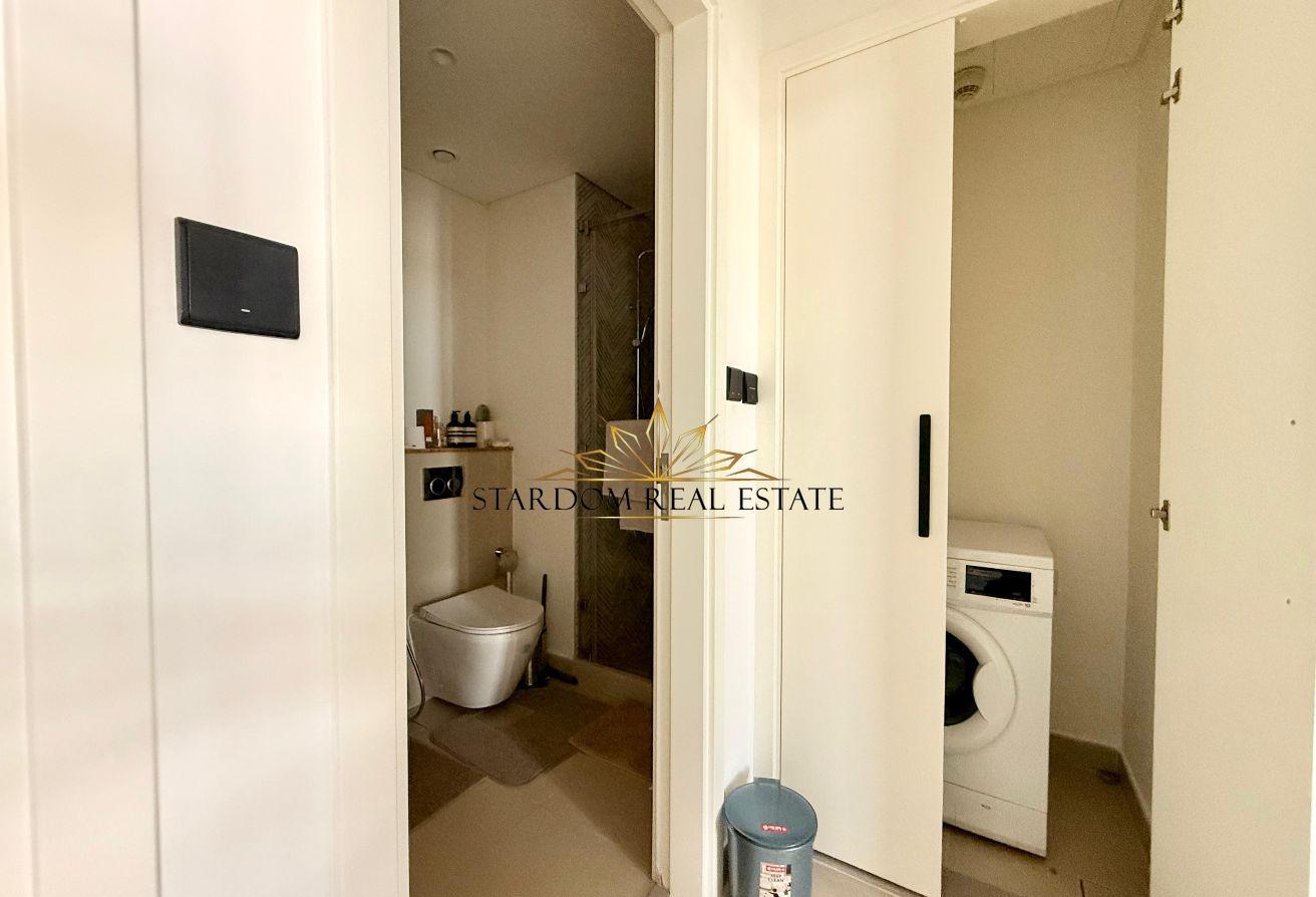 FURNISHED 1 BEDROOM | PRIME LOCATION | VACANT NOW photo 8