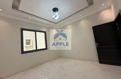 Villa - 5 Bedrooms - 7 Bathrooms for rent in Al Mowaihat 3 - Al Mowaihat - Ajman