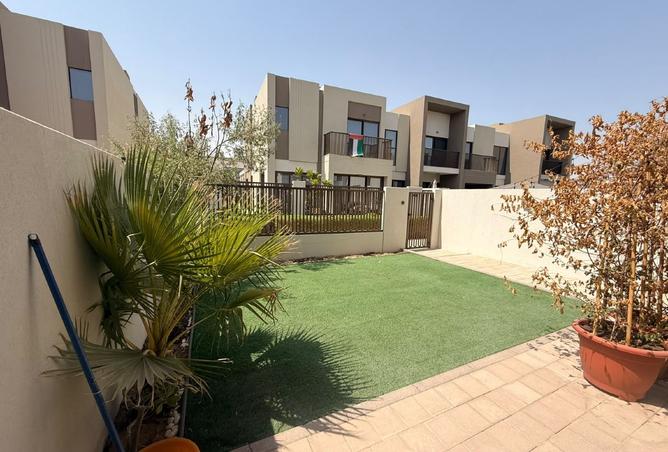 145053102 - Property Main Image