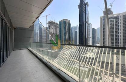 Office Space - Studio for rent in Iris Bay - Business Bay - Dubai