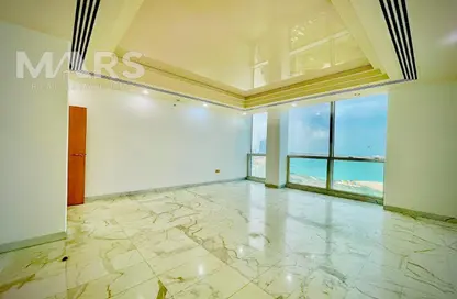 Apartment - 2 Bedrooms - 2 Bathrooms for rent in Baynuna Tower 1 - Corniche Road - Abu Dhabi