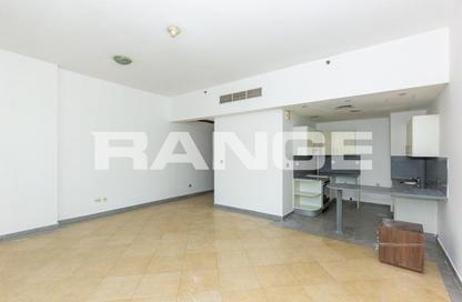 Apartment - Studio - 1 Bathroom for rent in Madison Residency - Barsha Heights (Tecom) - Dubai