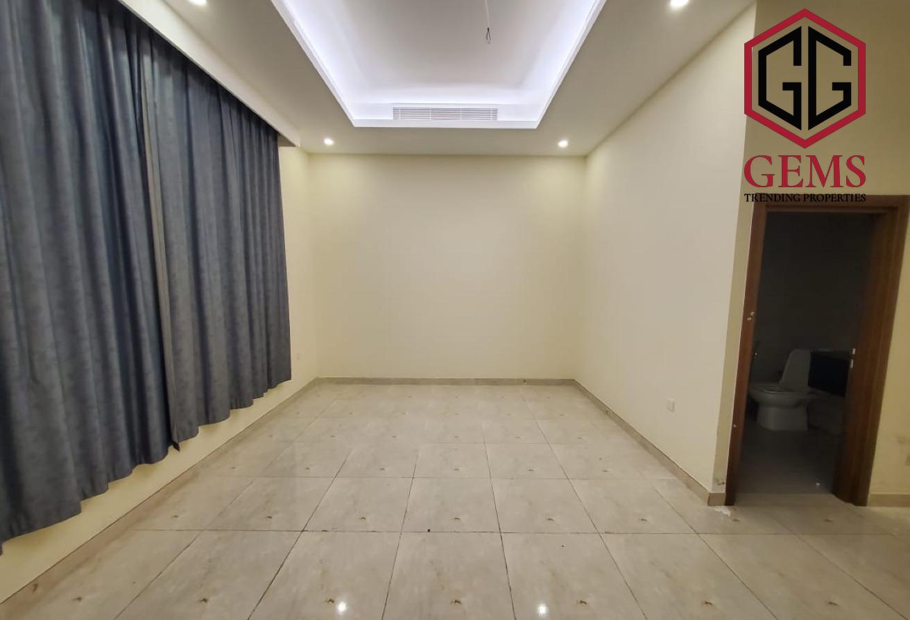SPACIOUS VILLA | SERVANT BLOCK | GARDEN AREA photo 14