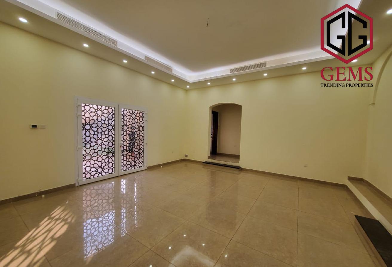 SPACIOUS VILLA | SERVANT BLOCK | GARDEN AREA photo 13