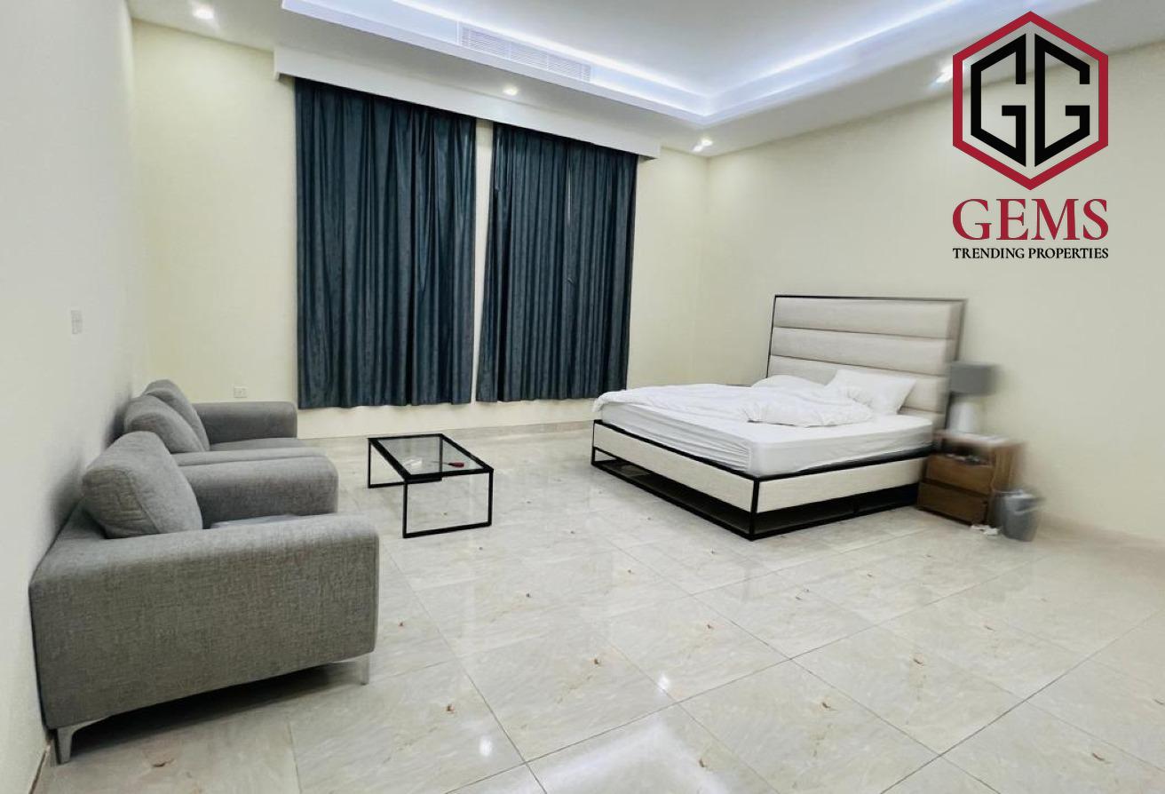 SPACIOUS VILLA | SERVANT BLOCK | GARDEN AREA photo 7