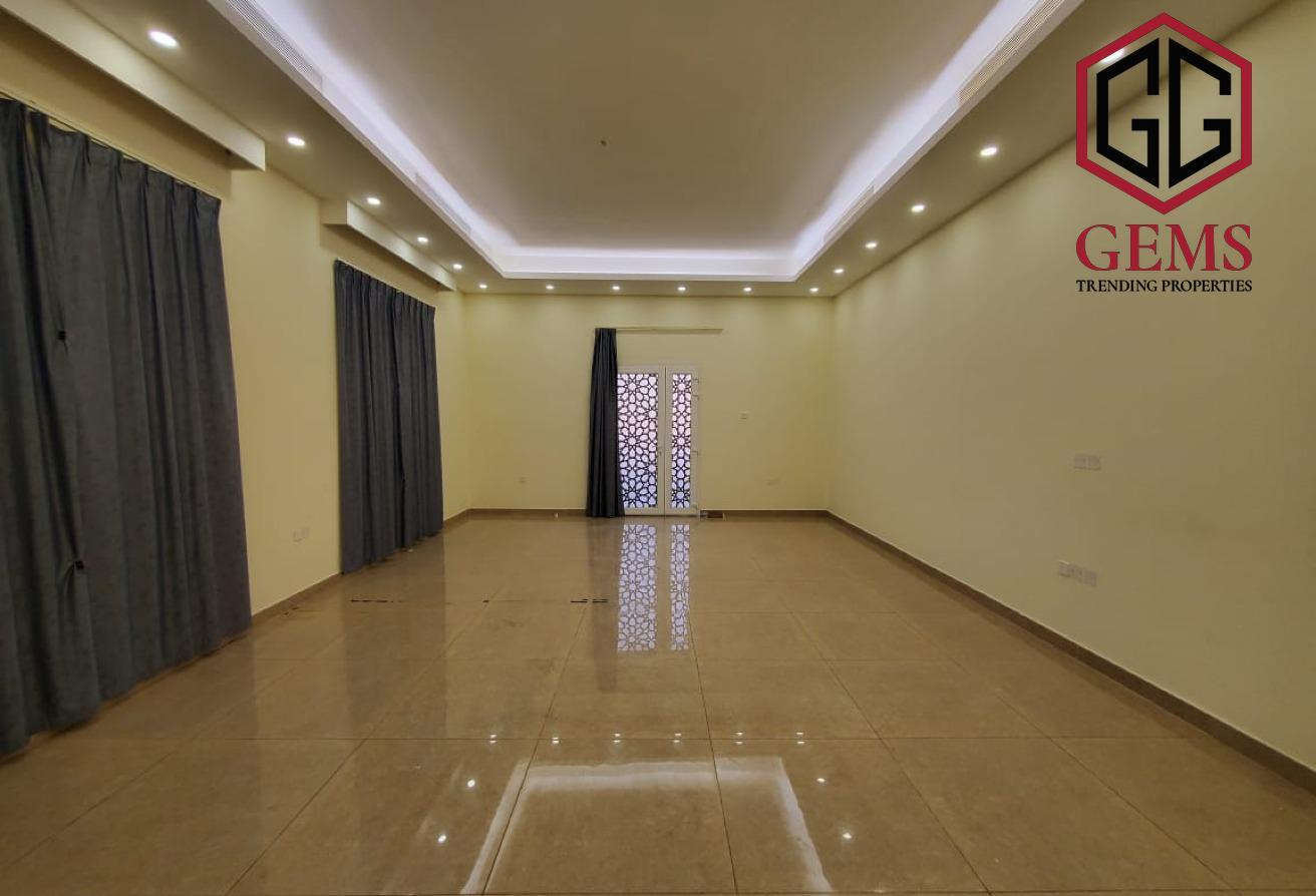 SPACIOUS VILLA | SERVANT BLOCK | GARDEN AREA photo 5