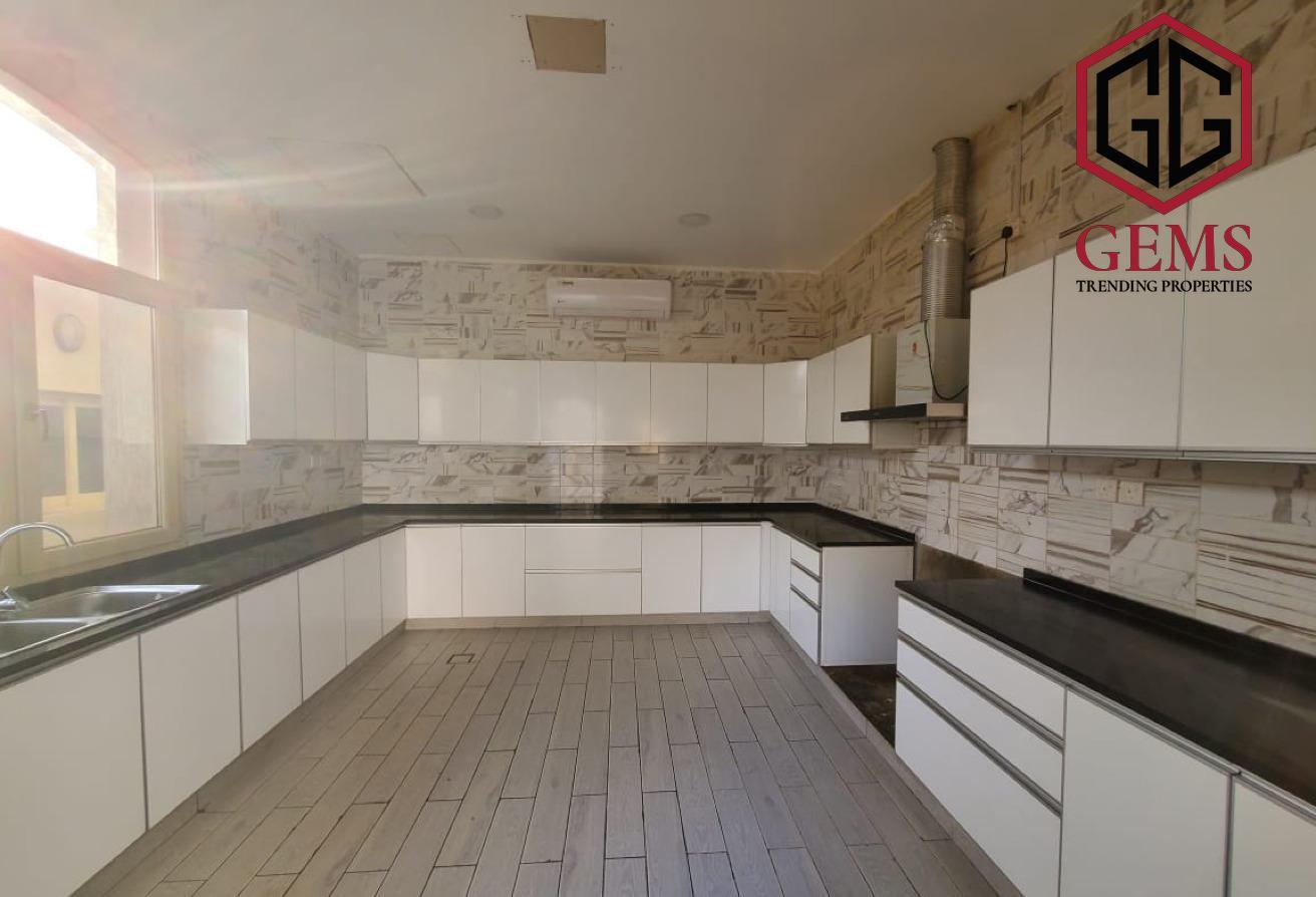 SPACIOUS VILLA | SERVANT BLOCK | GARDEN AREA photo 16