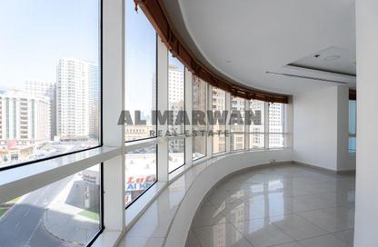 Office Space - Studio - 2 for rent in Robot Park Tower - Al Khan - Sharjah