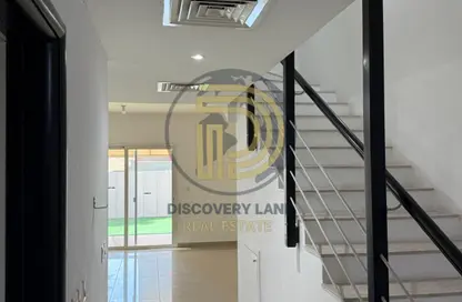 Villa - 2 Bedrooms - 3 Bathrooms for rent in Contemporary Style - Al Reef Villas - Al Reef - Abu Dhabi Villa - 2 Bedrooms - 3 Bathrooms for rent in Contemporary Style - Al Reef Villas - Al Reef - Abu Dhabi