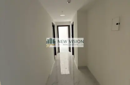 شقة - غرفة نوم - 2 حمامات للايجار في الزاهية 1 - الزاهية - تجارية مويلح - الشارقة