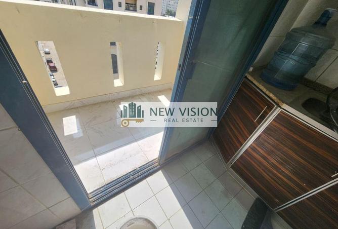 67437937 - Property Image 2