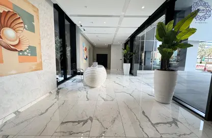 Apartment - 2 Bedrooms - 4 Bathrooms for rent in Dubai Healthcare City - Bur Dubai - Dubai