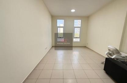 Apartment - 1 Bedroom - 2 Bathrooms for rent in Silicon Gates 4 - Silicon Gates - Dubai Silicon Oasis - Dubai