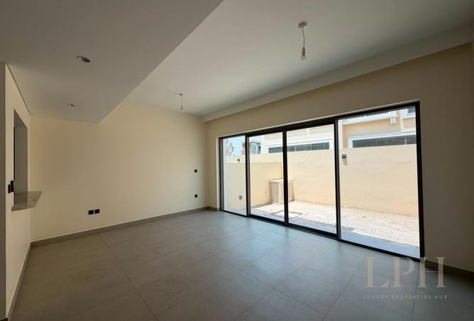 136537823 - Property Image 2