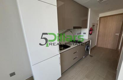 Apartment - Studio - 1 Bathroom for rent in Azizi Riviera 1 - Azizi Riviera - Meydan One - Meydan - Dubai