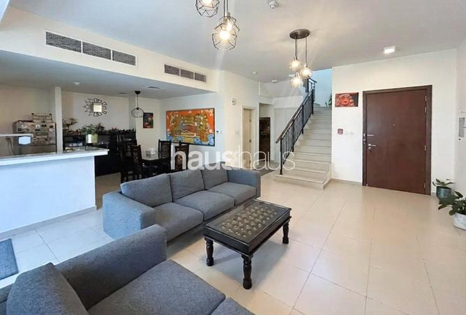 107296120 - Property Main Image