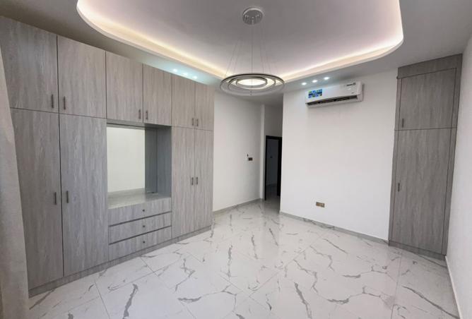142820693 - Property Image 3
