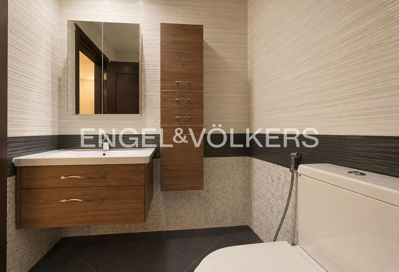 Fully Furnished | 12 Cheques | Ready to Move In photo 7