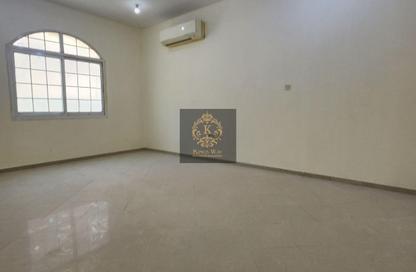Villa - 3 - 2 for rent in Shakhbout City - Abu Dhabi