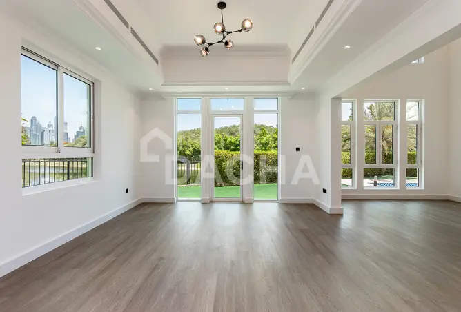 155581807 - Property Image 3
