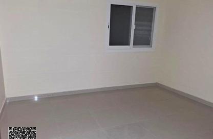 Apartment - 2 Bedrooms - 2 Bathrooms for rent in Gulf Tower - Emirates City - Ajman