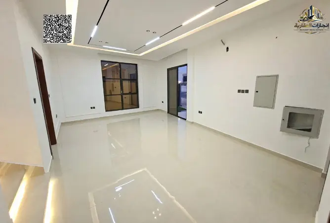 165623692 - Property Image 3