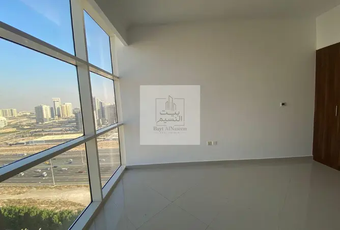 166077787 - Property Image 3