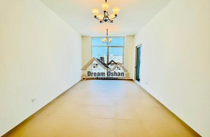 Apartment - 2 Bedrooms - 3 Bathrooms for rent in Al Shafar Palladium Building - Al Jaddaf - Dubai