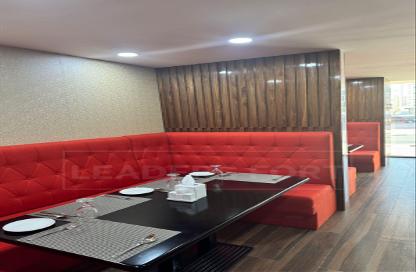 Retail - Studio - 1 Bathroom for rent in Bur Dubai - Dubai