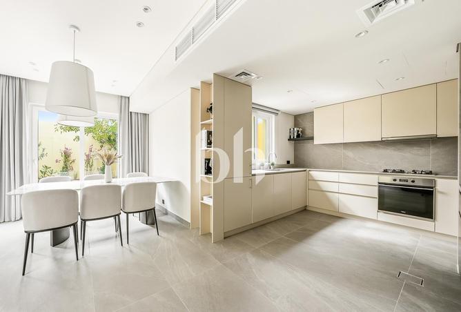 60531012 - Property Image 2