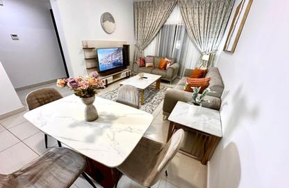 Apartment - 1 Bedroom - 2 Bathrooms for rent in Muweileh Community - Muwaileh Commercial - Sharjah Apartment - 1 Bedroom - 2 Bathrooms for rent in Muweileh Community - Muwaileh Commercial - Sharjah
