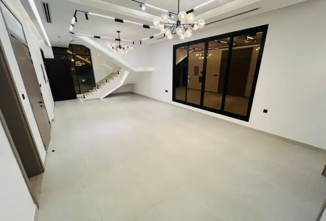 161892579 - Property Image 3