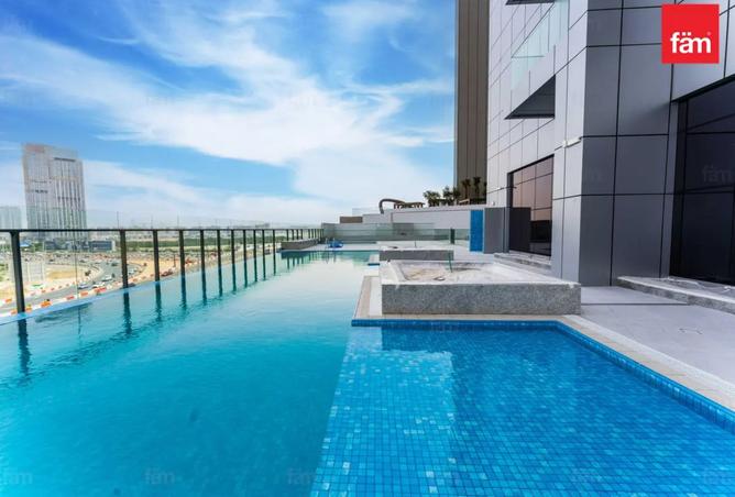 Modern APT Near Business Bay Metro