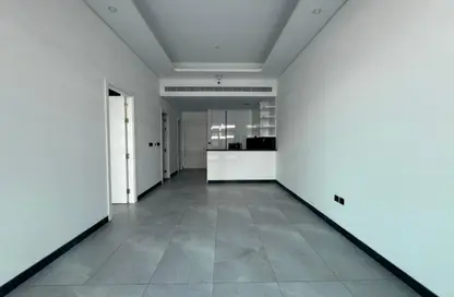 شقة - غرفة نوم - 2 حمامات للايجار في كيرف باي سيترو - ارجان - دبي